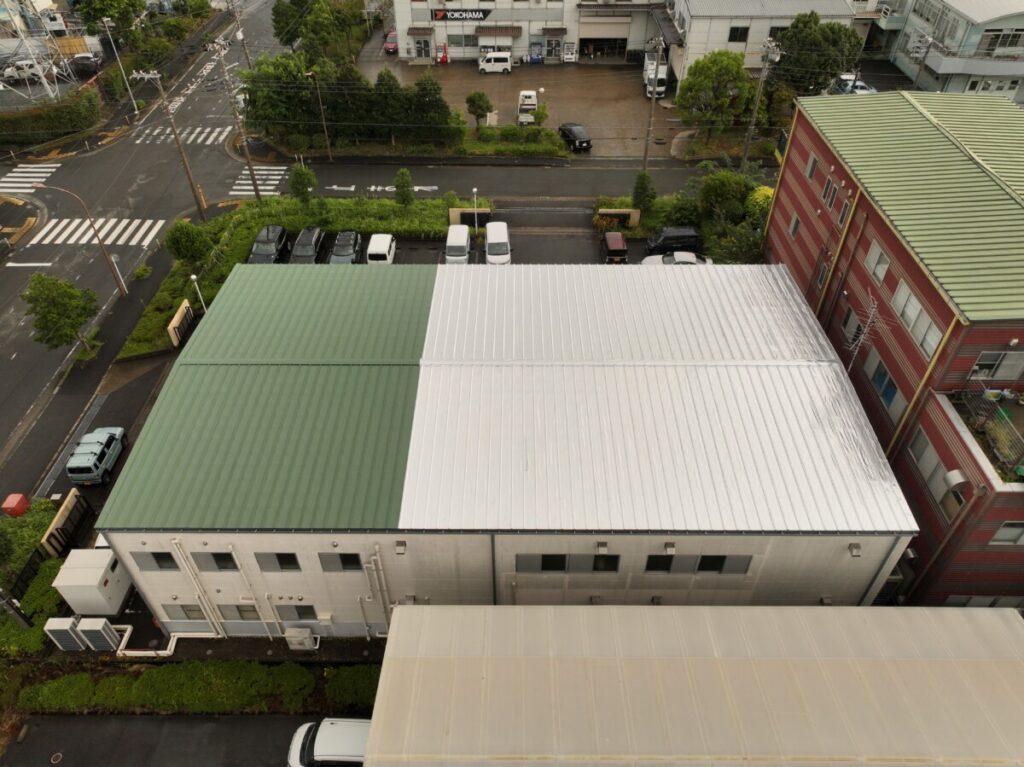 サーモバリアで遮熱した工場屋根