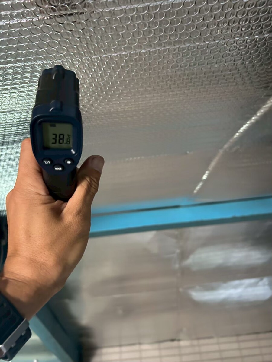 室温が約35%ダウン!倉庫の屋根をサーモバリアSで内側から遮熱しました/平塚市/音響設備会社 M様