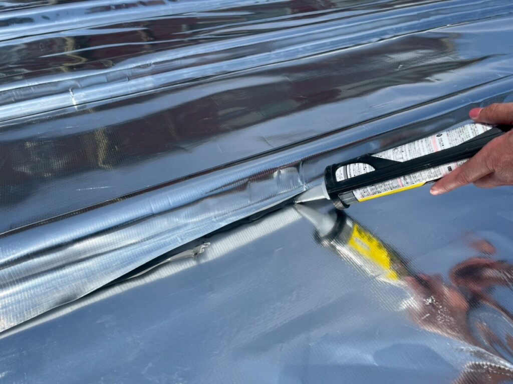 サーモバリア施工中